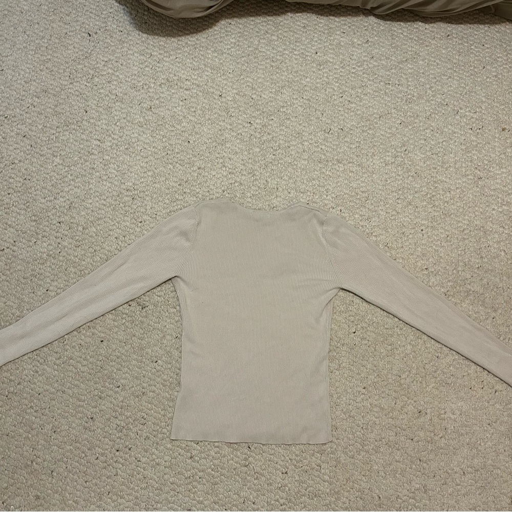 RW&CO. Cream Ribbed Long Sleeve Size L - Picture 5 of 8